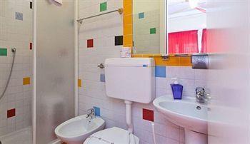 Hotel Rainbow Palerme Extérieur photo